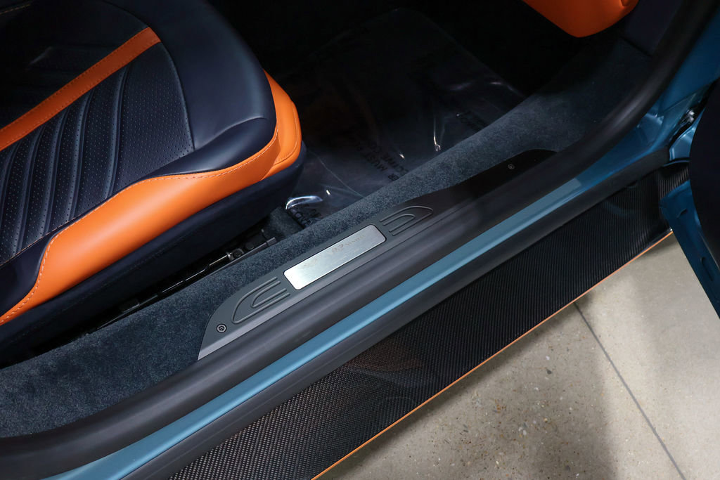 Used 2023 Aston Martin V12 Vantage image 33