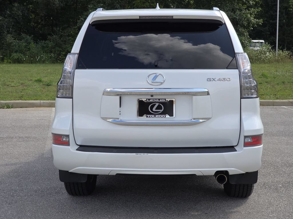Used 2017 Lexus GX 460 AWD/4WD image 8