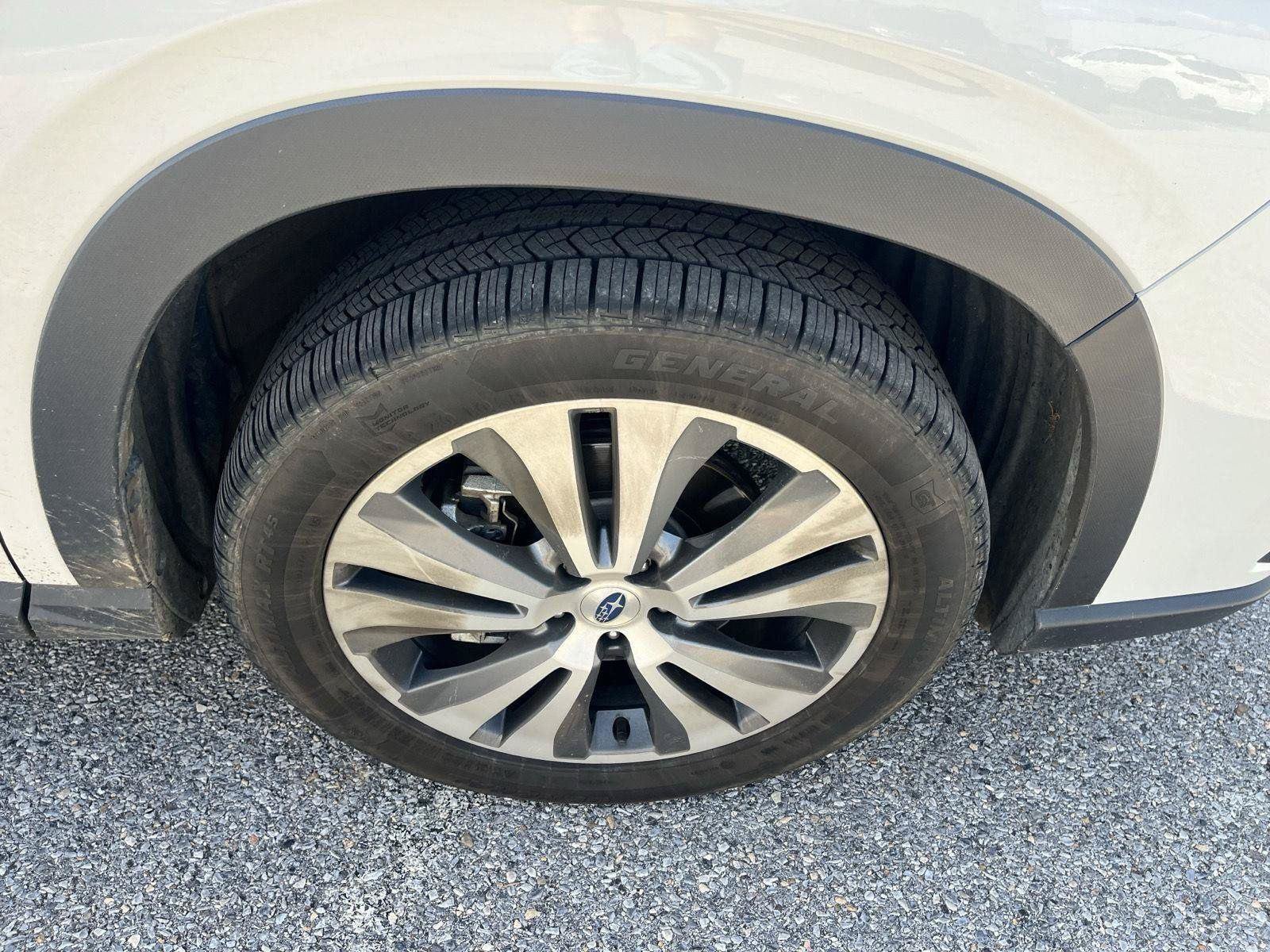 Used 2021 Subaru Ascent Limited AWD/4WD image 9
