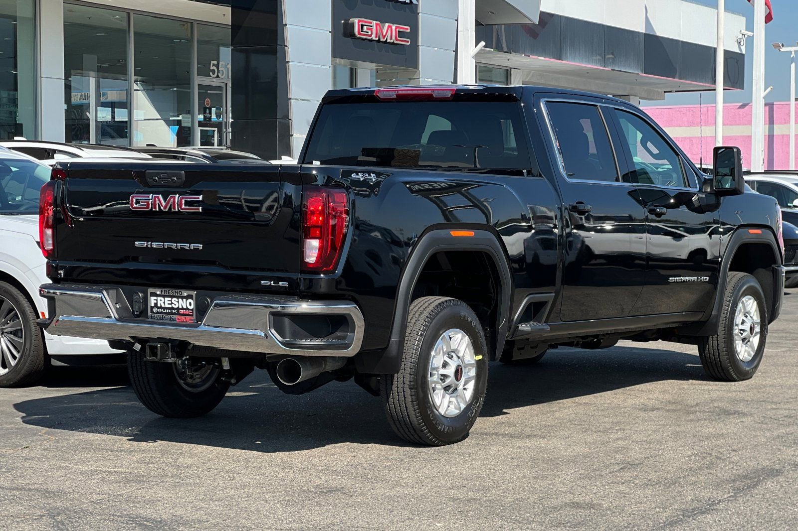 New 2026 GMC Sierra 2500 SLE image 5