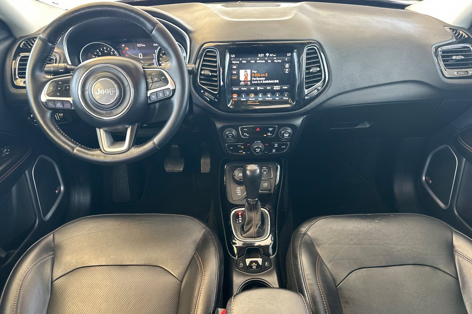 Used 2019 Jeep Compass Limited w/ Advanced Safety Group AWD/4WD image 13