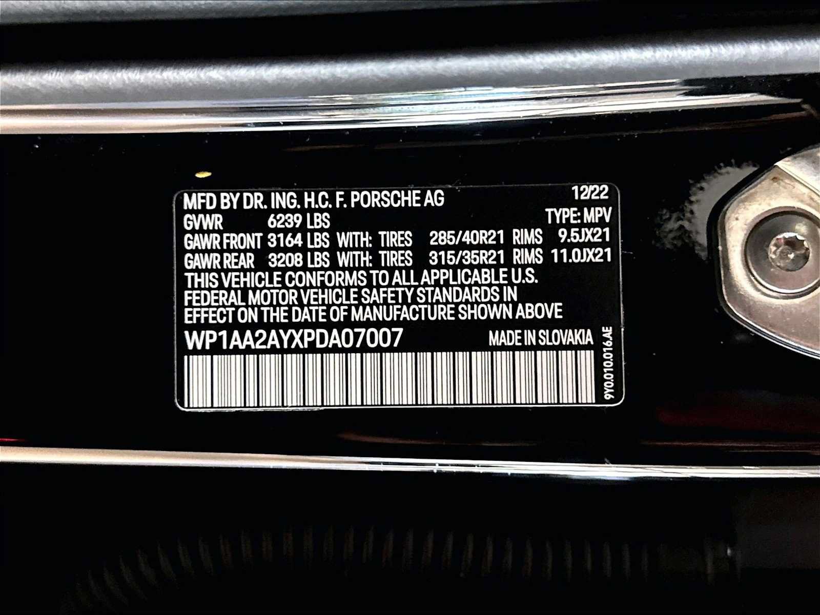 Used 2023 Porsche Cayenne Platinum Edition AWD/4WD image 37