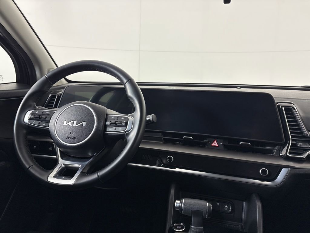 Used 2023 Kia Sportage EX image 21