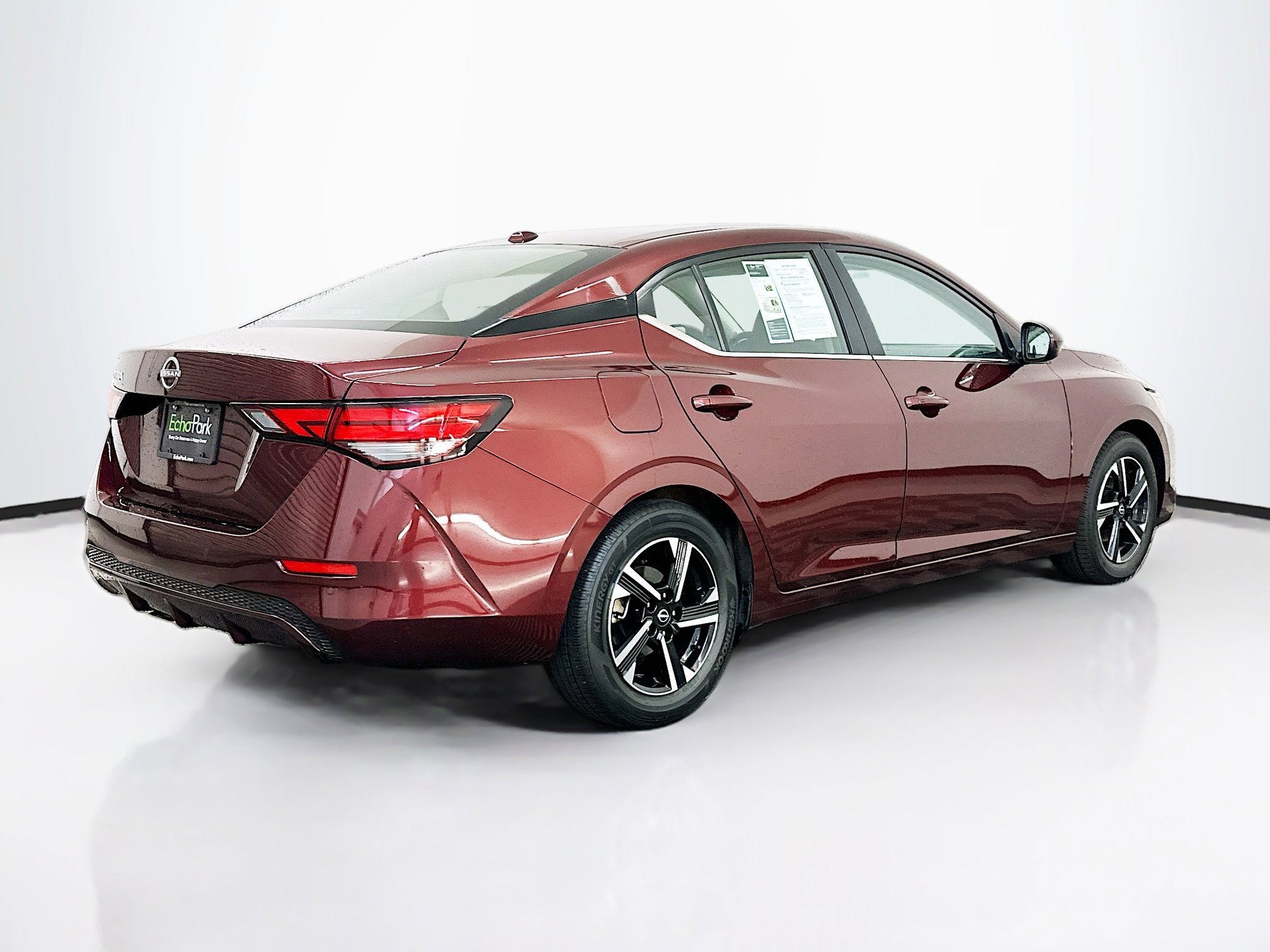 Used 2025 Nissan Sentra SV image 9