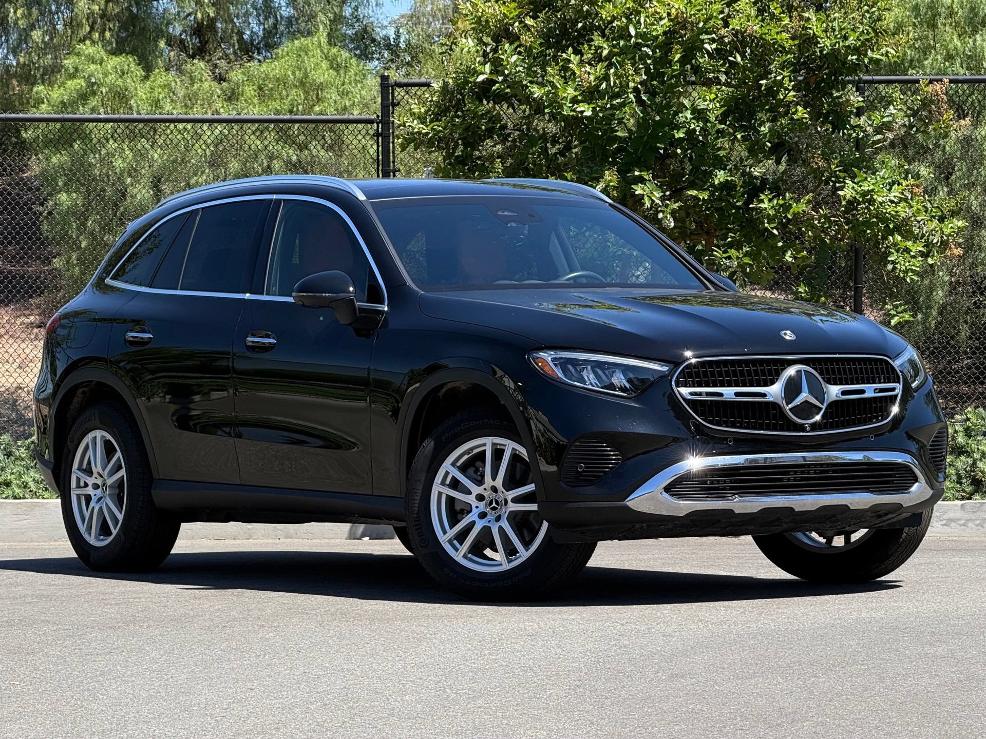 Used 2023 Mercedes-Benz GLC 300 image 9