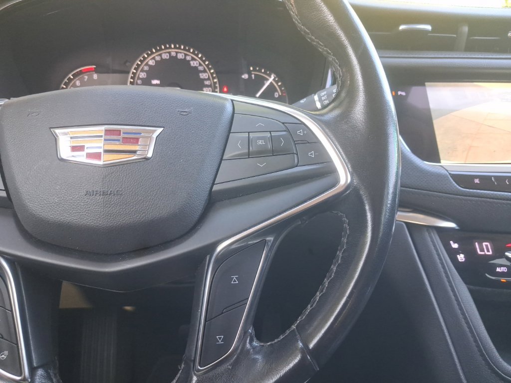 Used 2018 Cadillac XT5 Premium Luxury AWD/4WD image 33