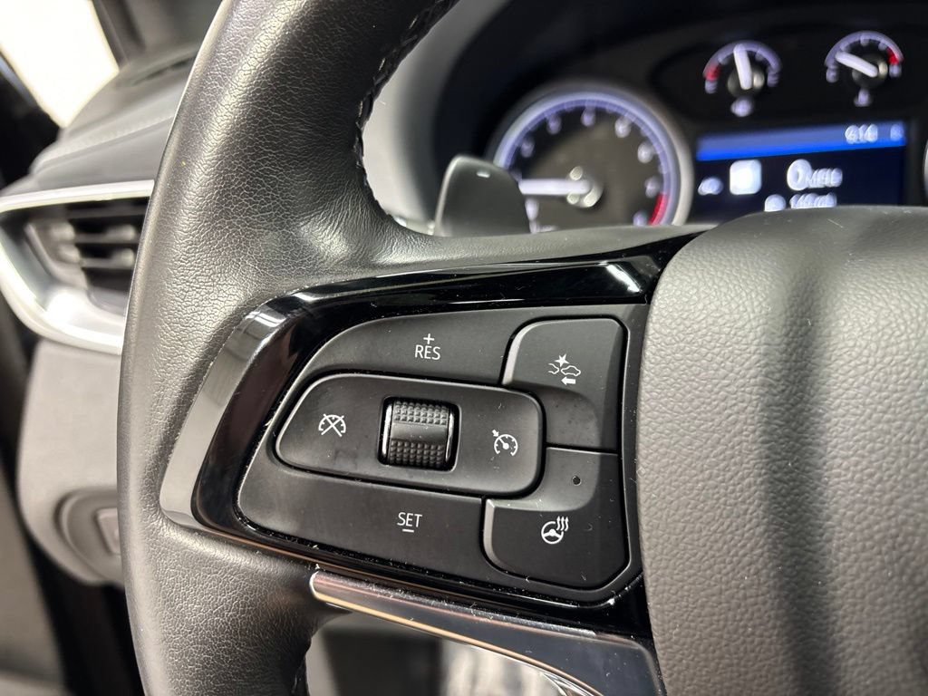 Used 2023 Buick Enclave Essence w/ Experience Buick Package AWD/4WD image 15