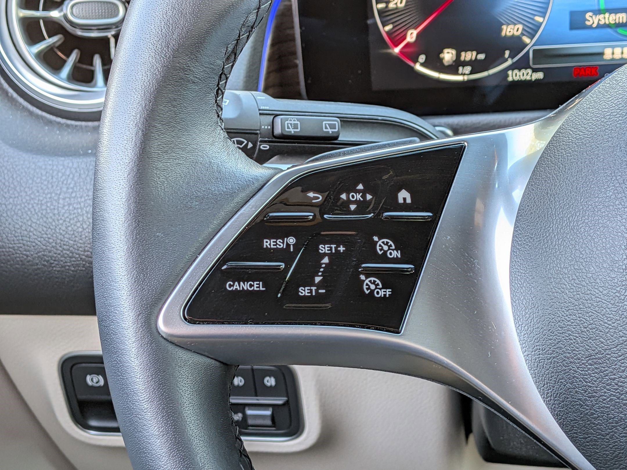 Used 2025 Mercedes-Benz GLB 250 250 image 15