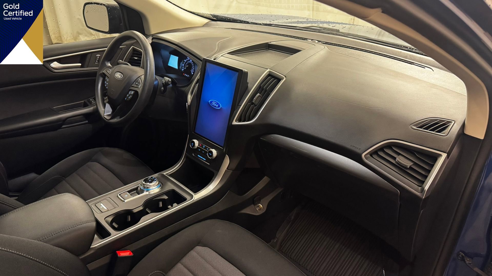 Used 2022 Ford Edge SE image 12