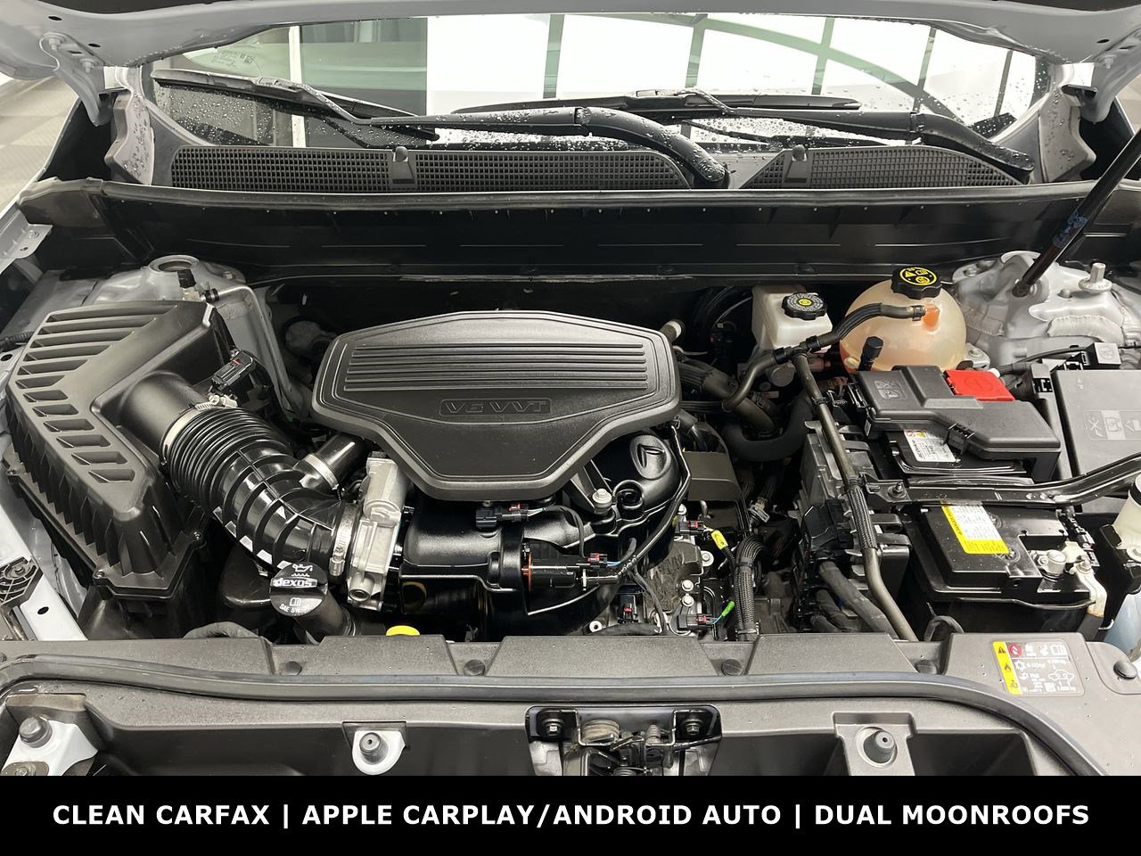 Used 2022 GMC Acadia AT4 w/ LPO, Cargo Package AWD/4WD image 32