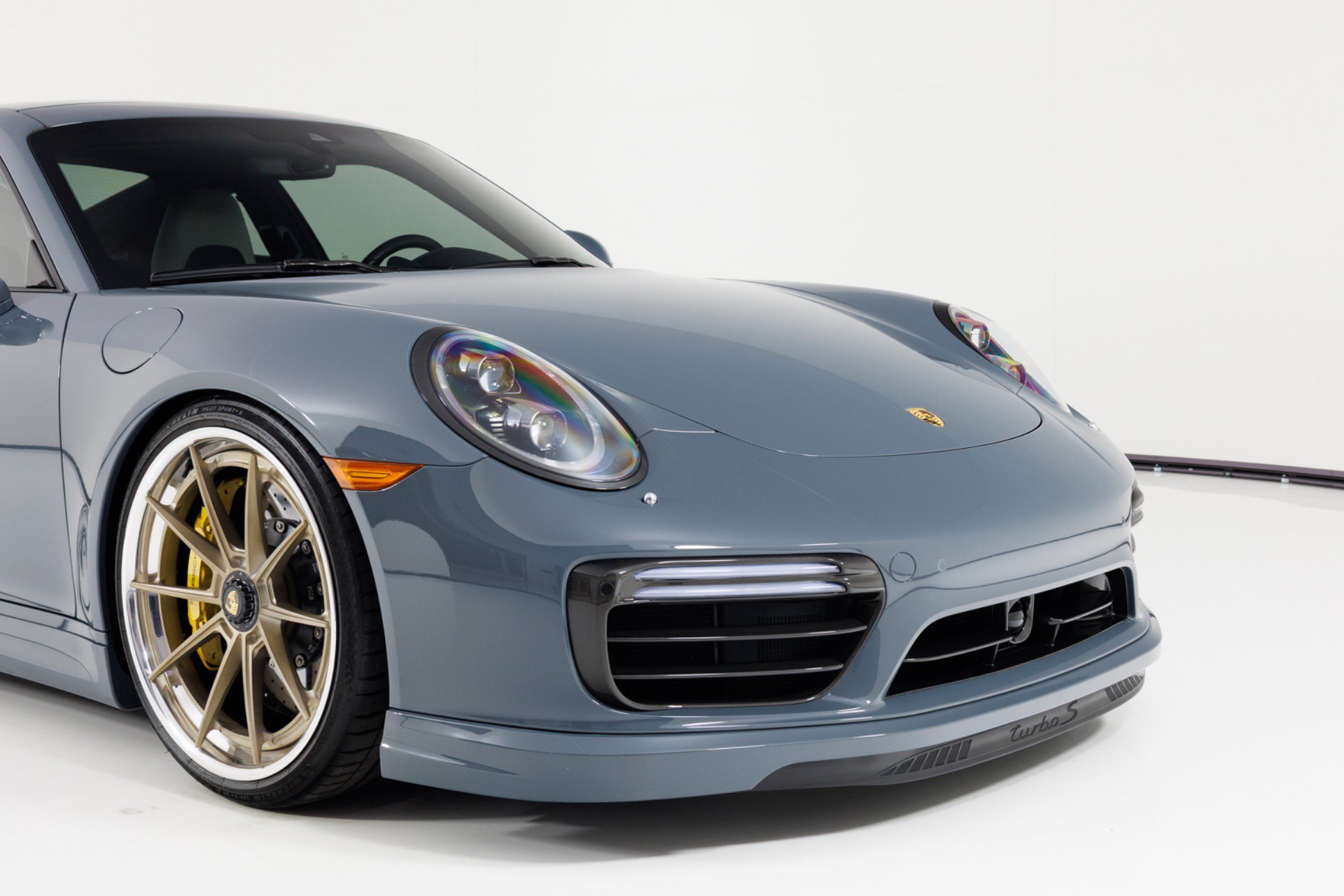 Used 2017 Porsche 911 Turbo S AWD/4WD image 58