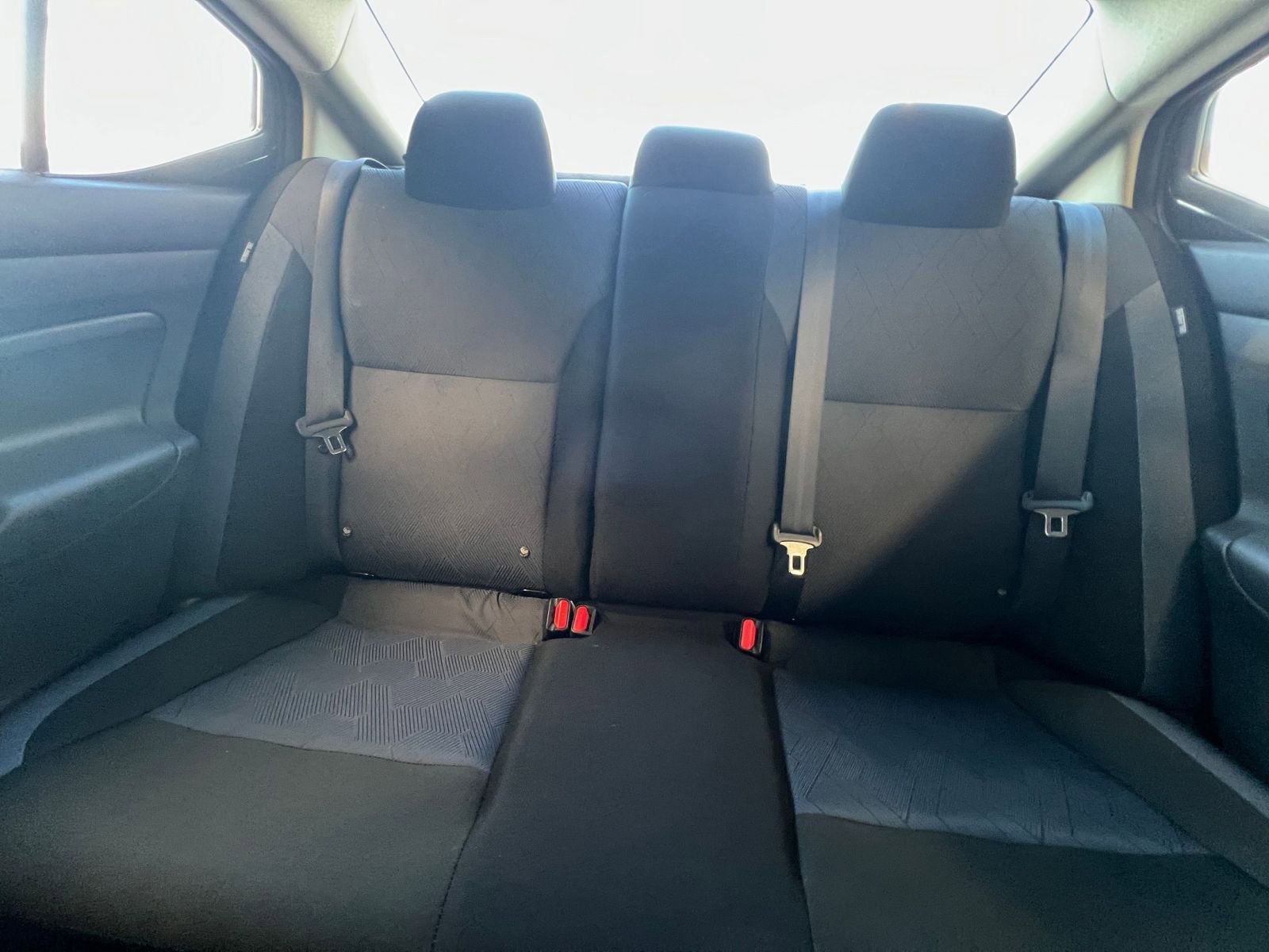 Used 2025 Nissan Versa SV image 36