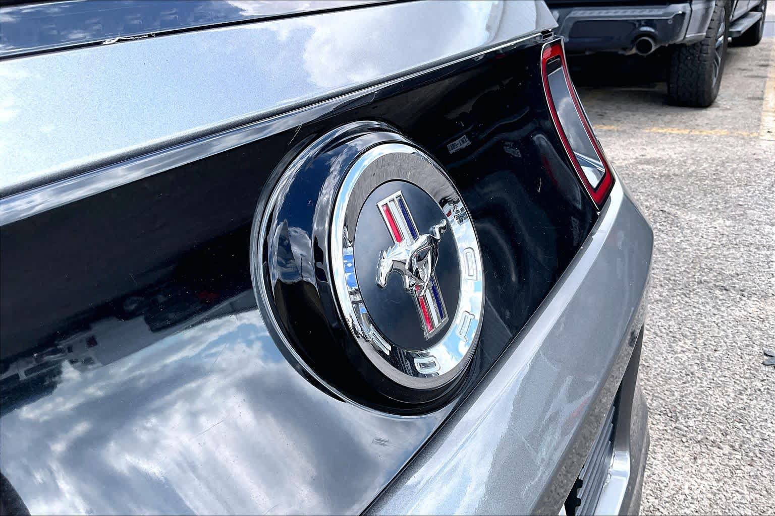 Used 2014 Ford Mustang Coupe w/ Equipment Group 102A RWD image 31