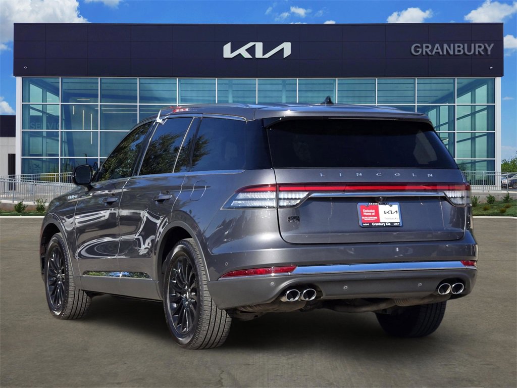 Used 2022 Lincoln Aviator Reserve w/ Elements Package Plus image 4