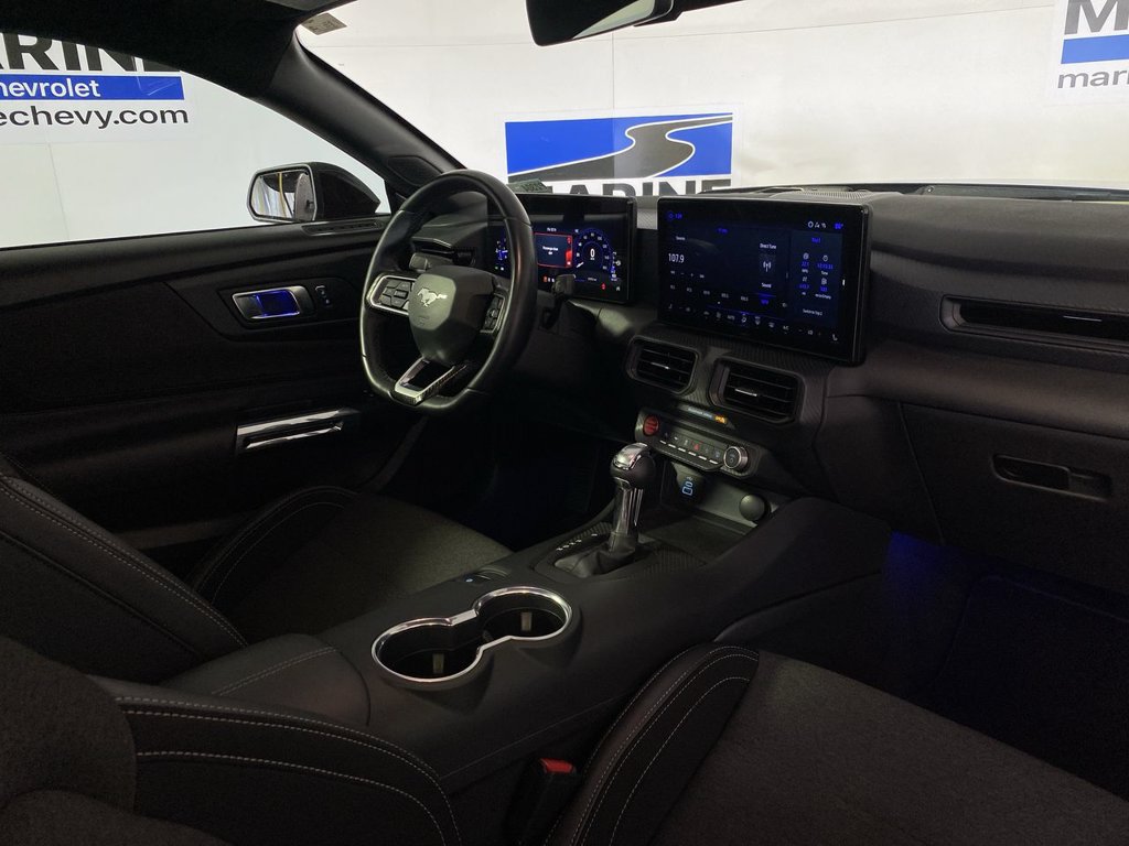 Used 2025 Ford Mustang GT RWD image 25