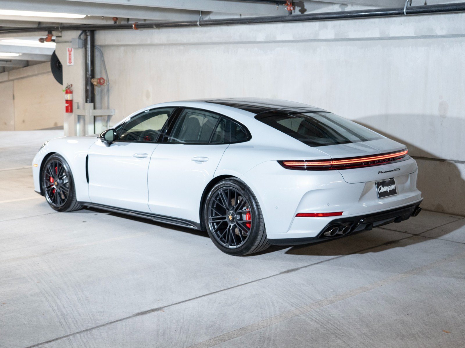 New 2026 Porsche Panamera GTS AWD/4WD image 3