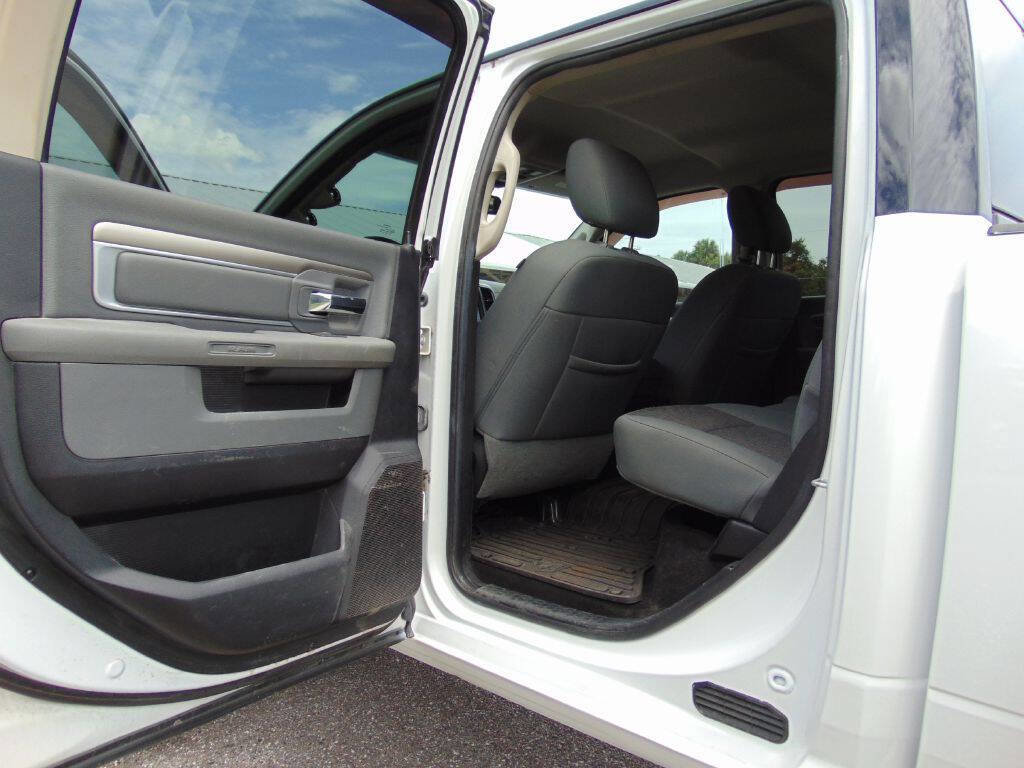 Used 2014 RAM 2500 SLT w/ HD Snow Plow Prep Group AWD/4WD image 19