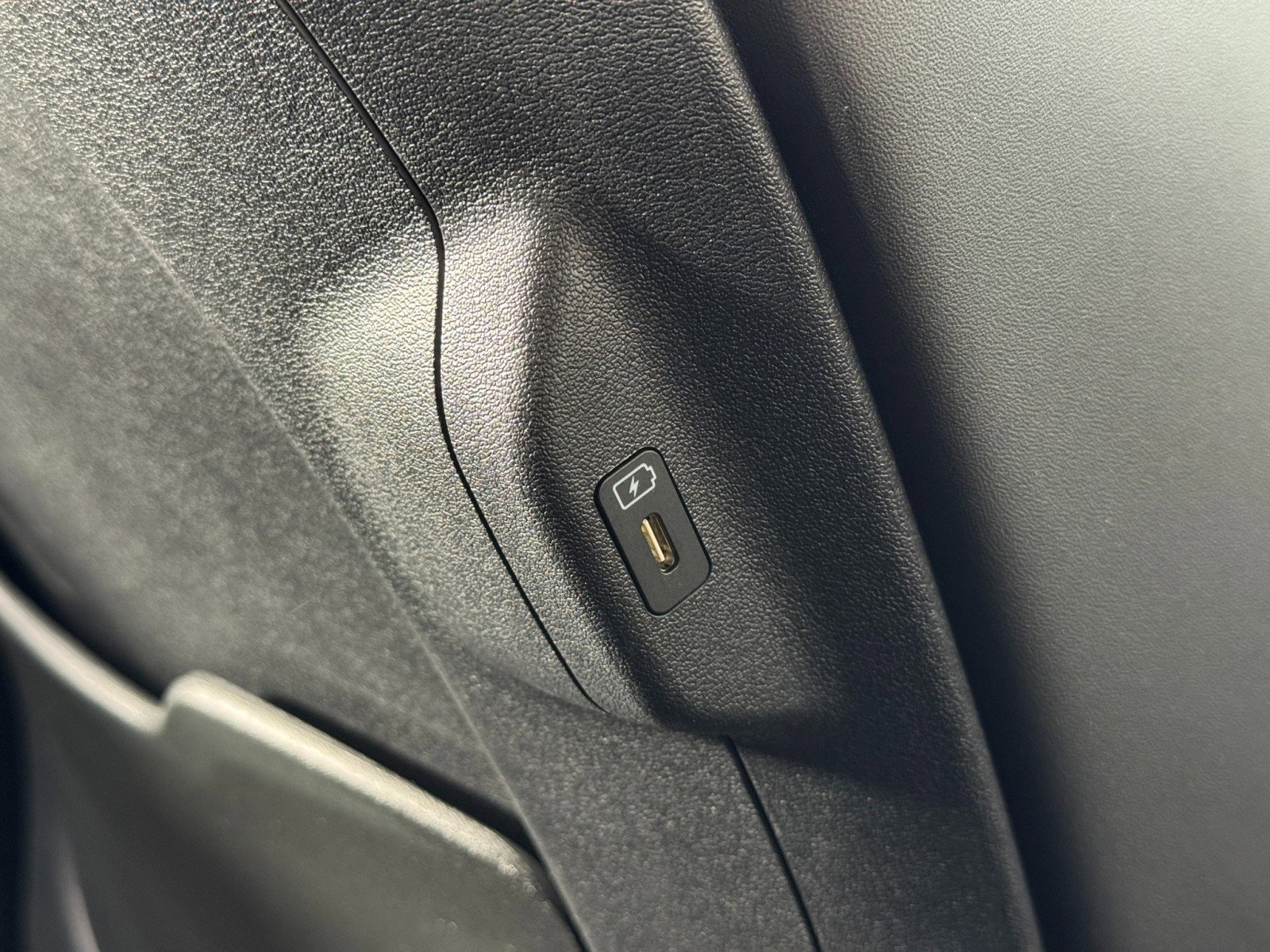 Used 2023 Kia EV6 Wind w/ Wind Technology Package image 34