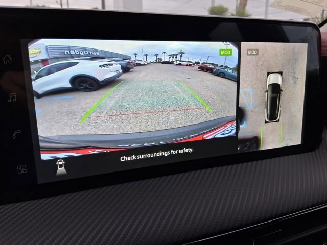 New 2026 Nissan Kicks SR w/ SR Premium Package FWD image 19