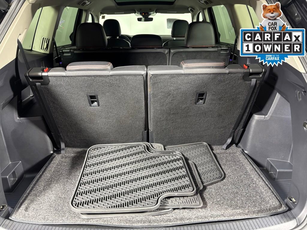 Used 2025 Volkswagen Atlas Peak Edition SE image 24