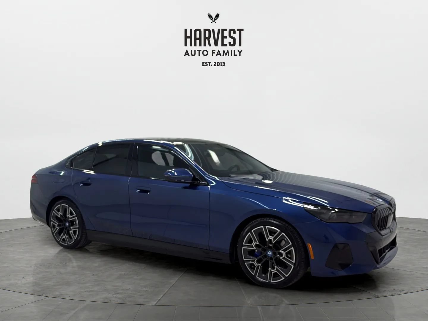 Used 2025 BMW i5 xDrive40 w/ Executive Package AWD/4WD image 9