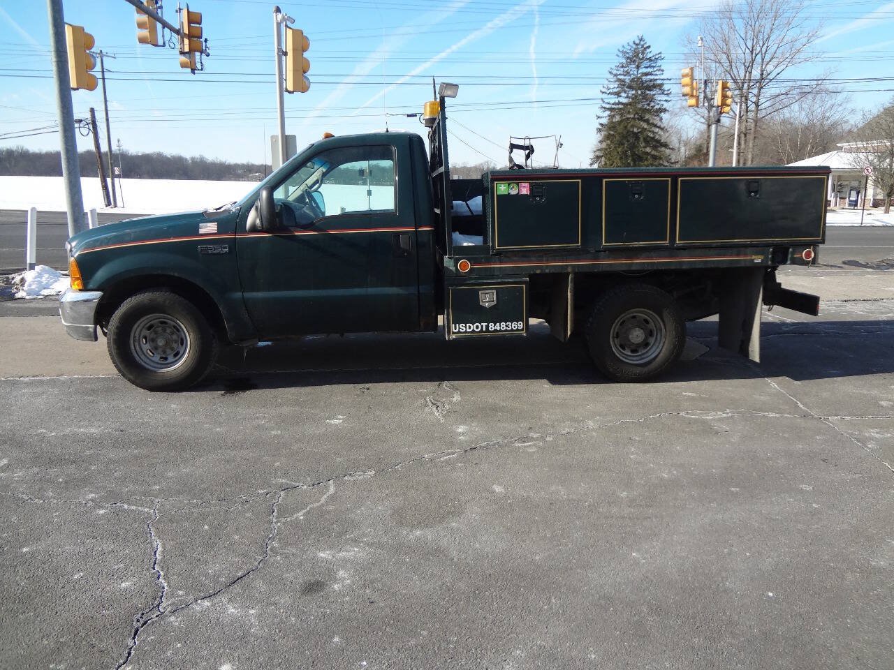 Used 2000 Ford F350 2WD Regular Cab Super Duty image 3