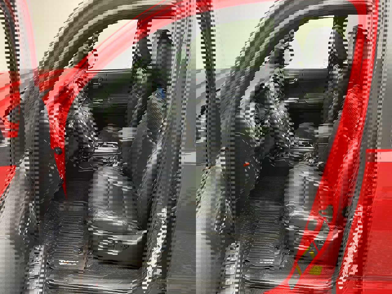 Used 2020 Toyota Tacoma TRD Sport w/ TRD Premium Sport Package image 3