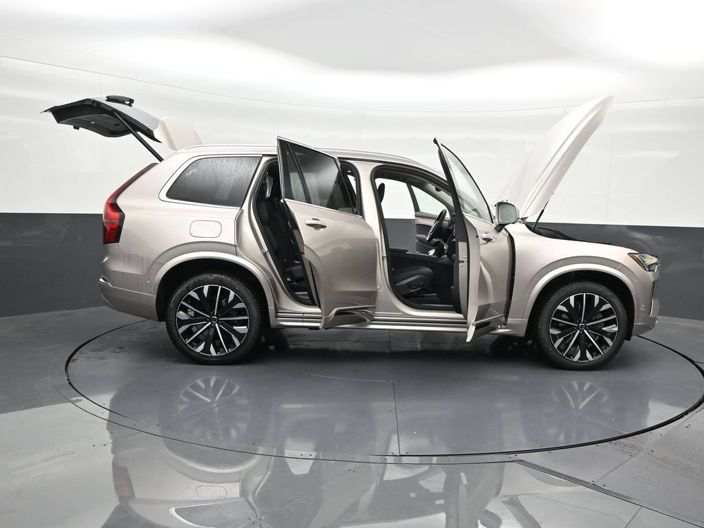 New 2026 Volvo XC90 B6 Plus AWD/4WD image 30