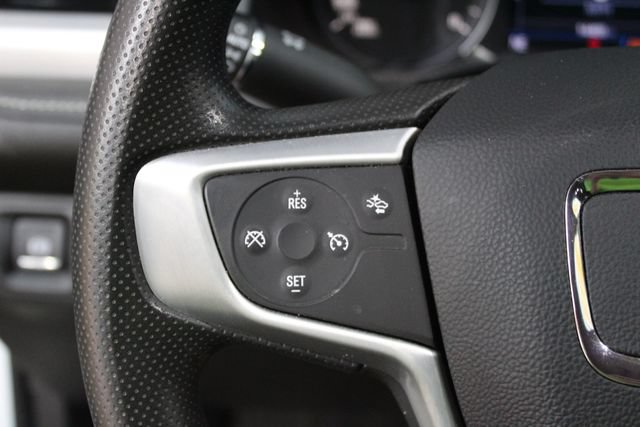 Used 2023 GMC Acadia SLE AWD/4WD image 16