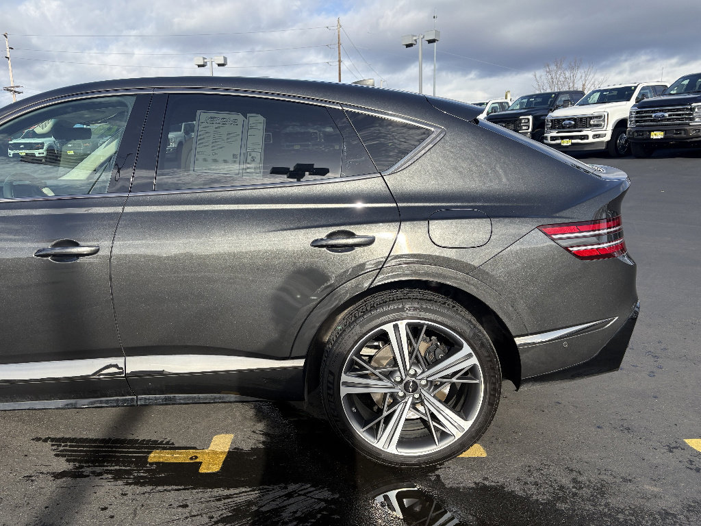 Used 2025 Genesis GV80 3.5T e-SC image 14