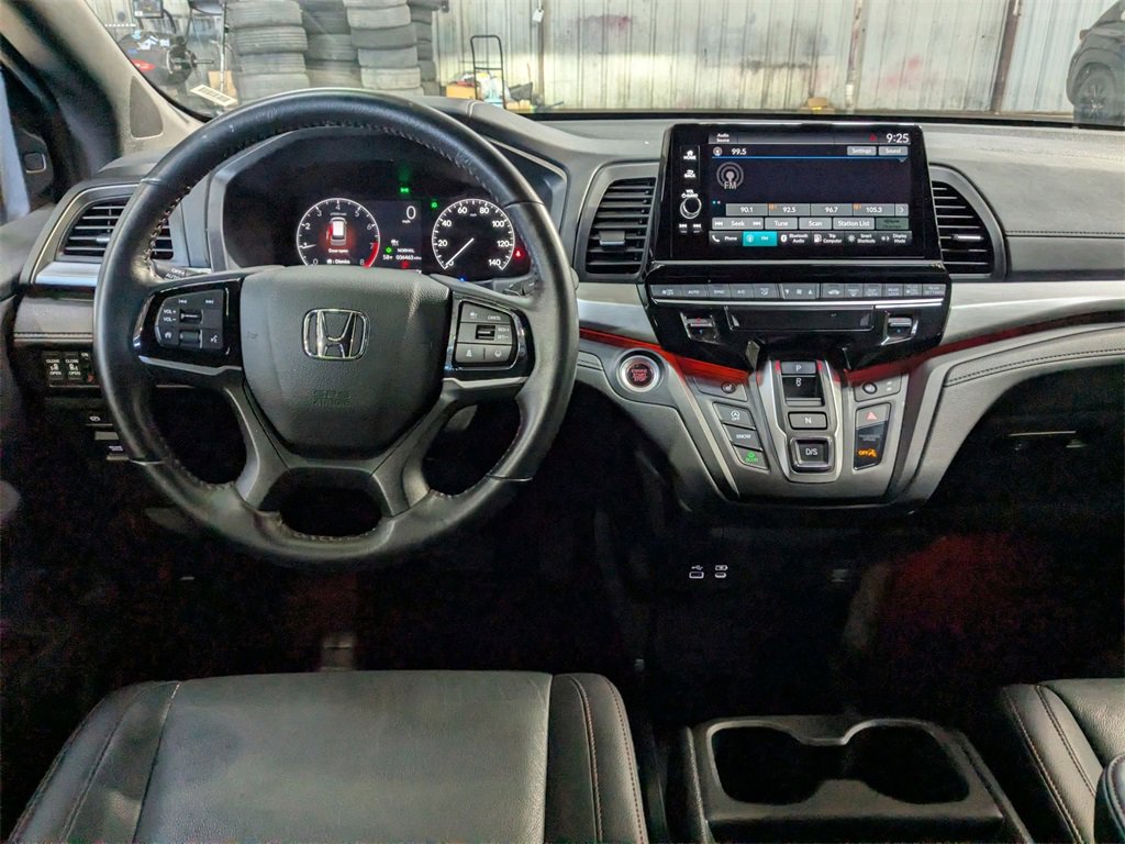 Used 2025 Honda Odyssey Sport-L image 23
