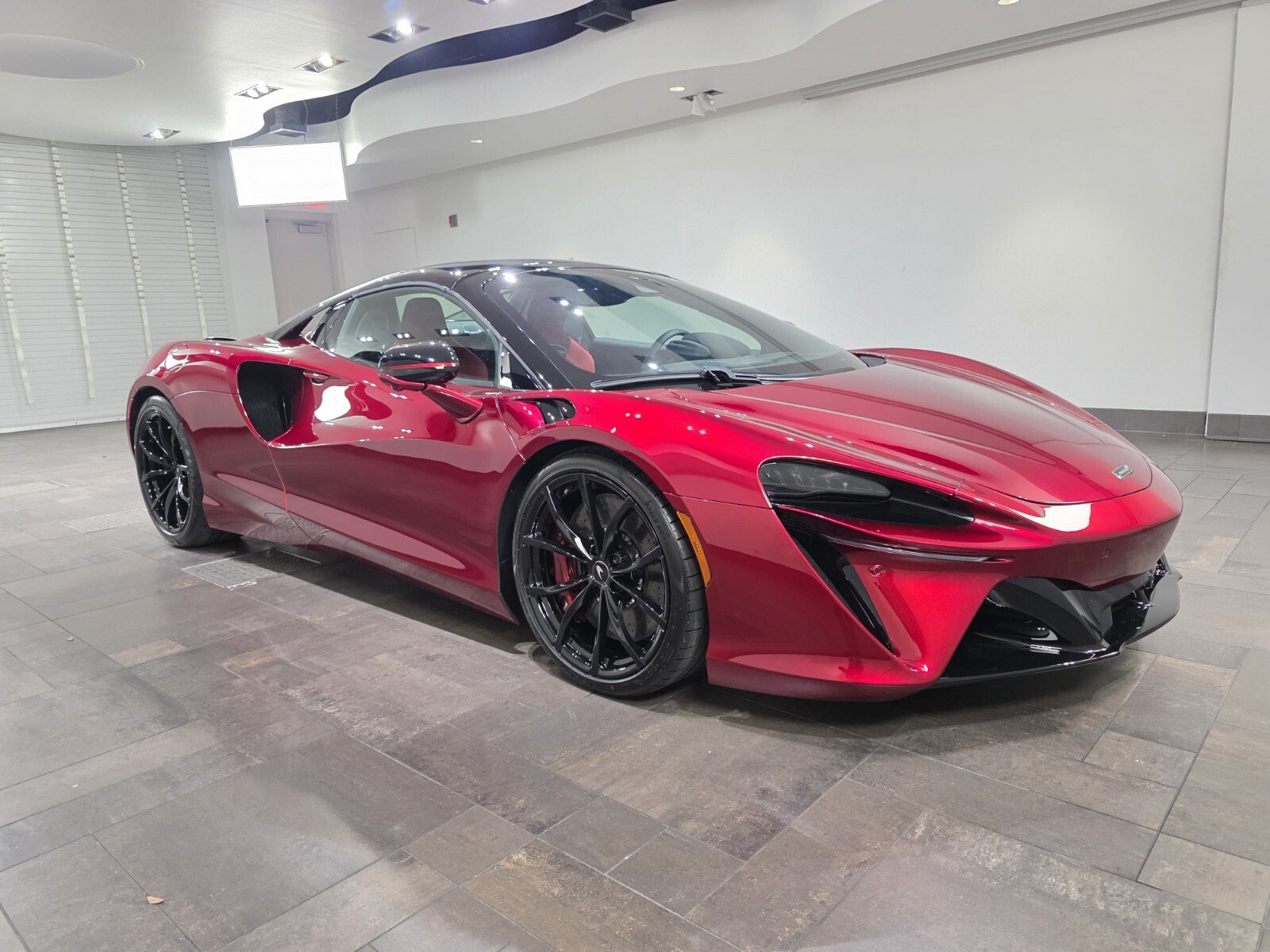 New 2026 McLaren Artura Spider RWD image 22