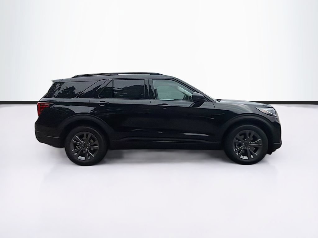 New 2026 Ford Explorer Active w/ Active Comfort Package AWD/4WD image 4