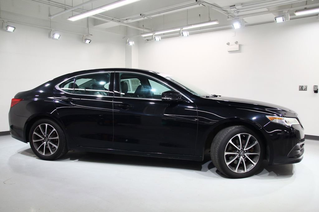 Used 2015 Acura TLX V6 image 9