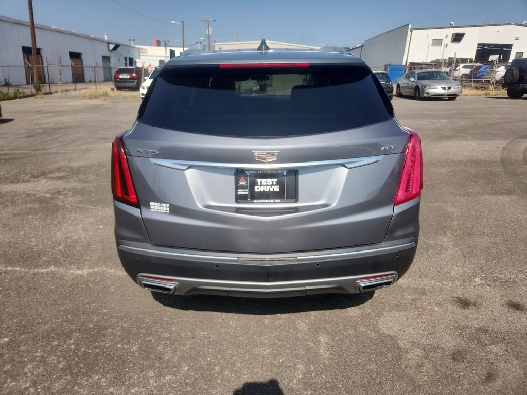 Used 2021 Cadillac XT5 Premium Luxury w/ LPO, Floor Liner Package FWD image 9