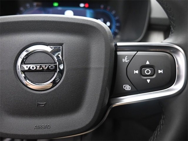 Used 2024 Volvo XC40 B5 Plus w/ Protection Package Premier image 14