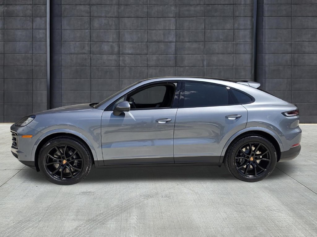 New 2026 Porsche Cayenne Coupe AWD/4WD image 2