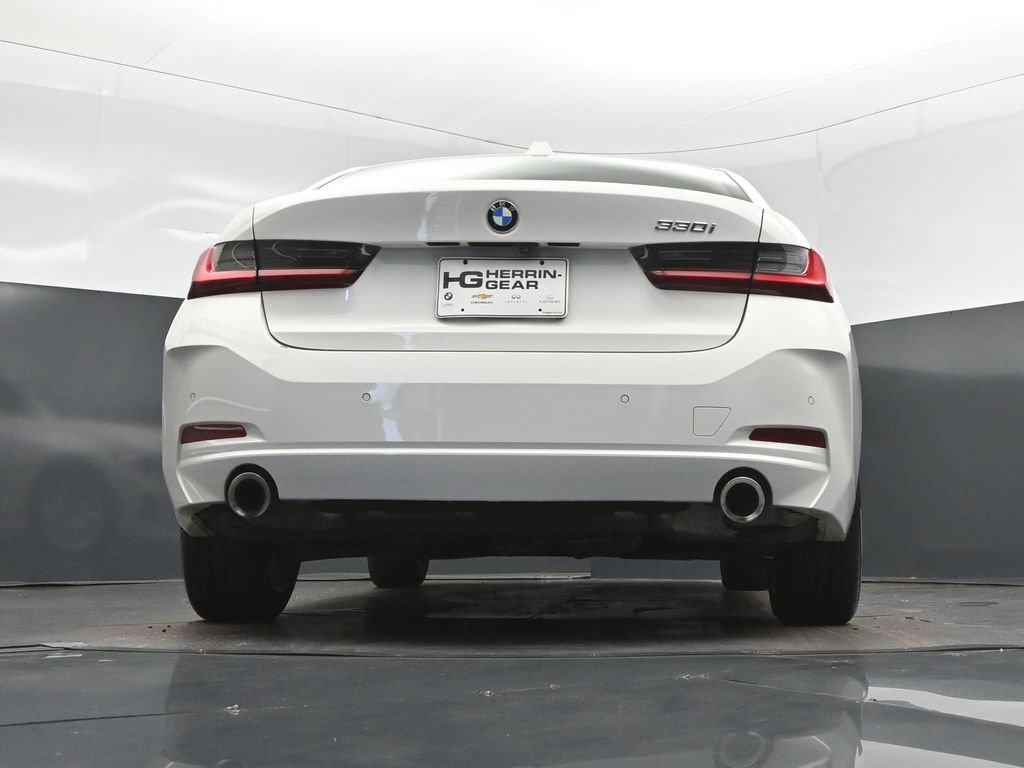 Certified 2023 BMW 330i Sedan w/ Driving Assistance Package RWD image 41