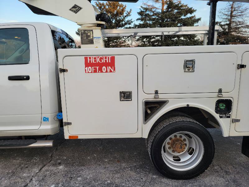 Used 2017 RAM 5500 Tradesman image 23