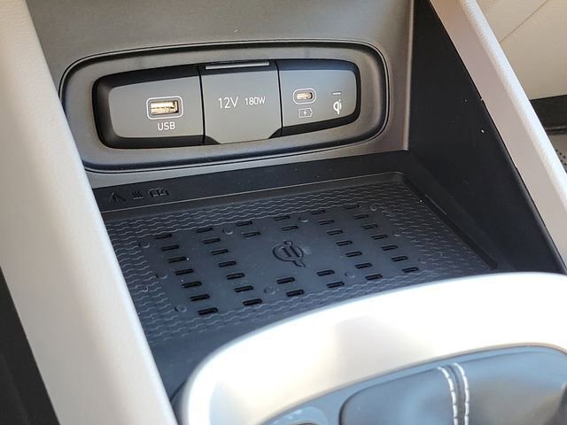 New 2026 Hyundai Venue SEL image 12