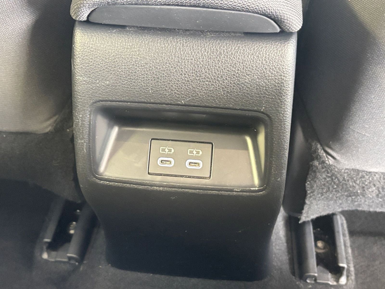 Used 2025 Toyota Corolla LE FWD image 22