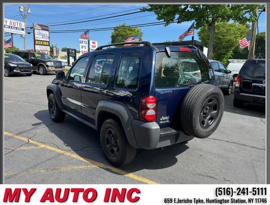 Used 2006 Jeep Liberty Sport w/ Off Road Group AWD/4WD image 6