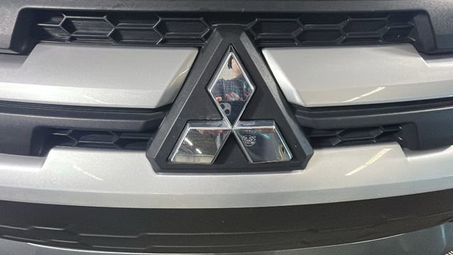 Used 2024 Mitsubishi Outlander Sport ES AWD/4WD image 9