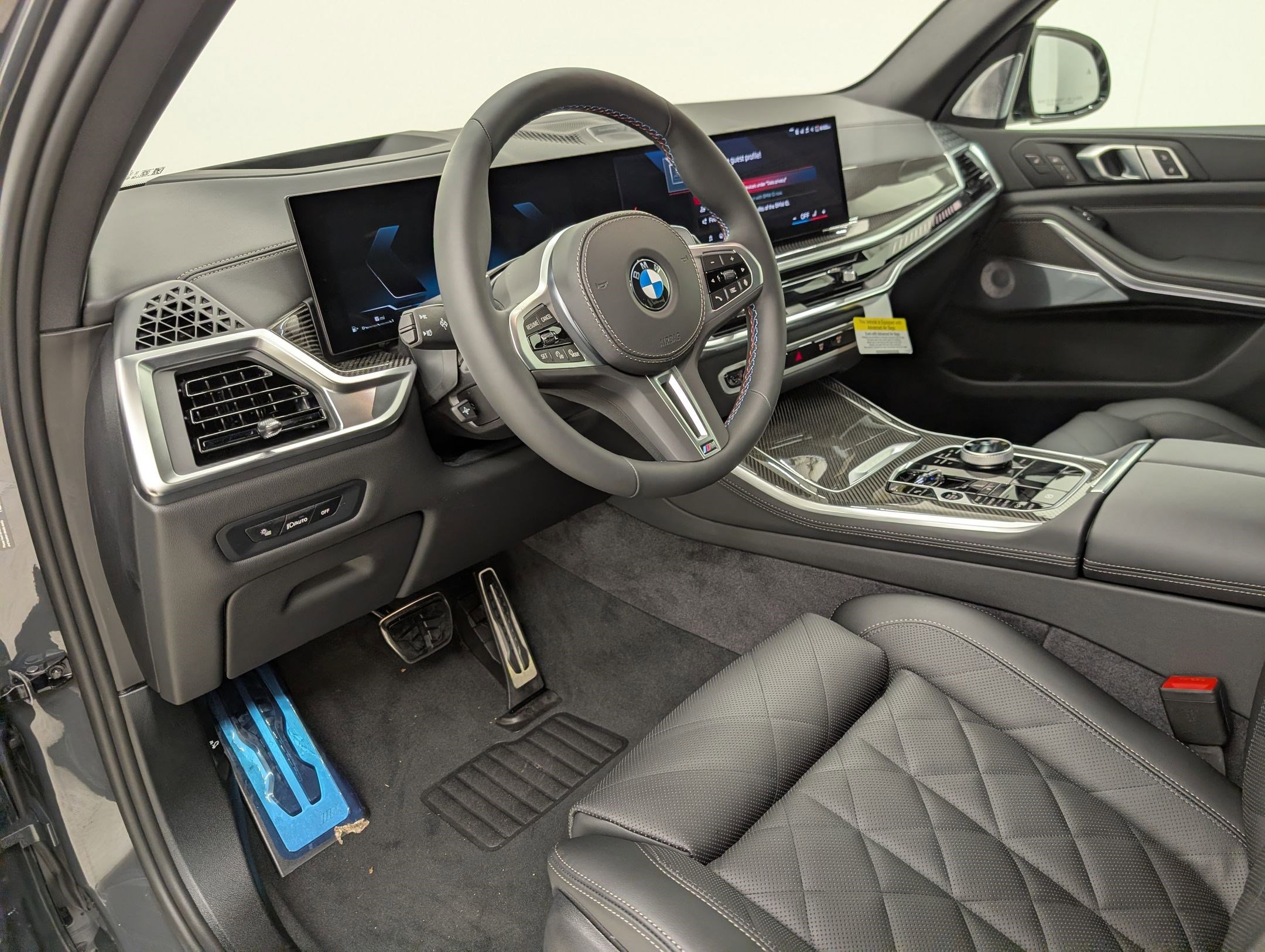 New 2026 BMW X5 M60i image 4