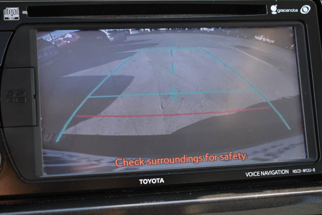 Used 2013 Toyota Sequoia SR5 AWD/4WD image 23