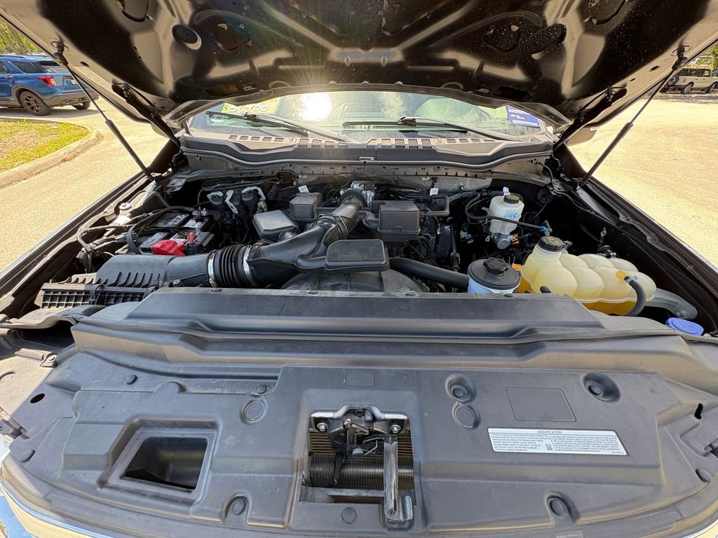 Certified 2022 Ford F250 Lariat w/ Lariat Value Package image 31