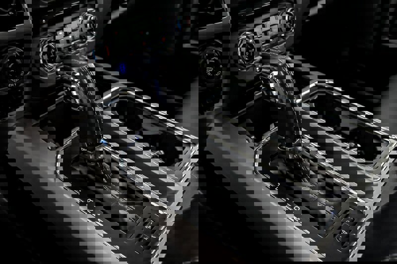 Used 2018 Ford F150 Lariat w/ Equipment Group 502A Luxury image 30