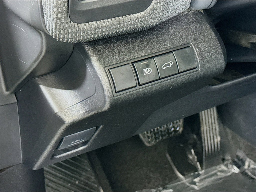 Used 2023 Subaru Solterra AWD image 10