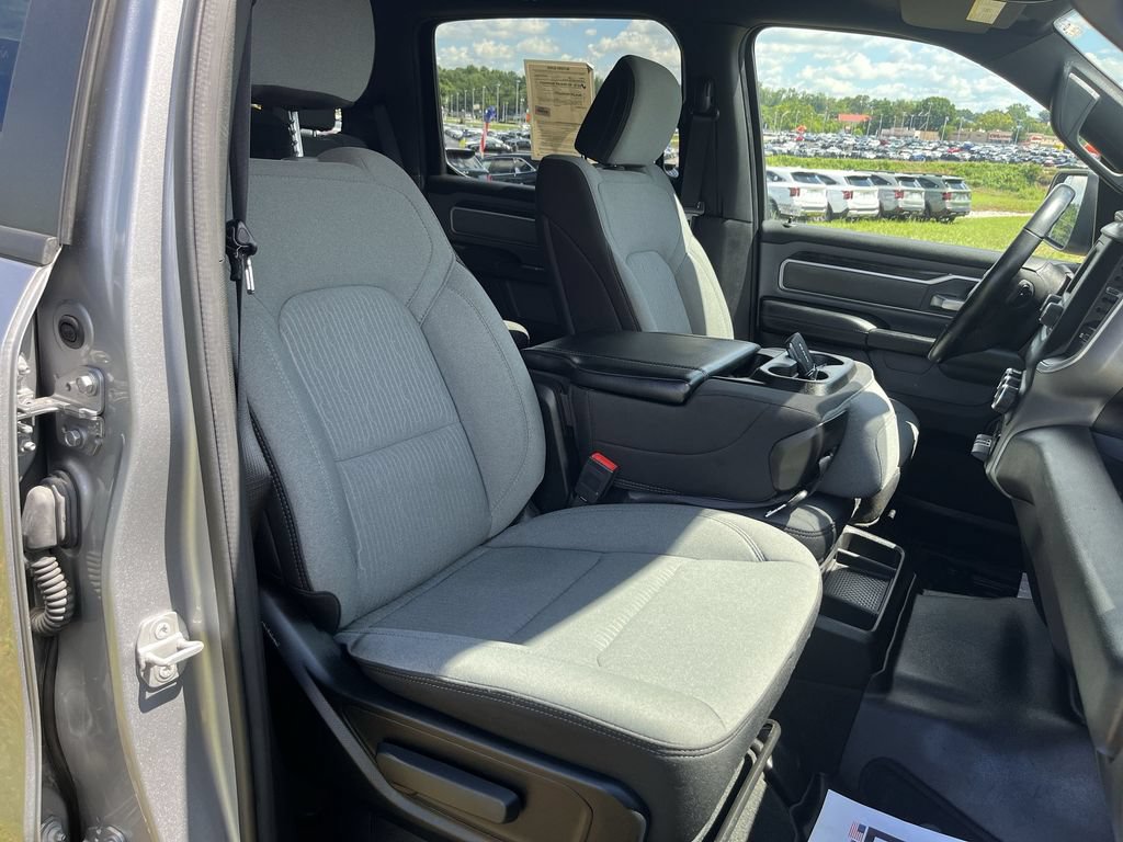 Used 2022 RAM 1500 Big Horn AWD/4WD image 29