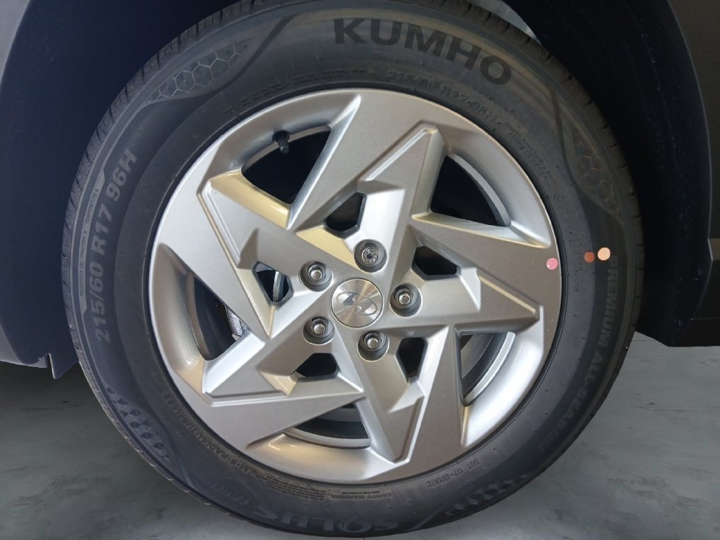 New 2027 Hyundai Kona SE FWD image 14
